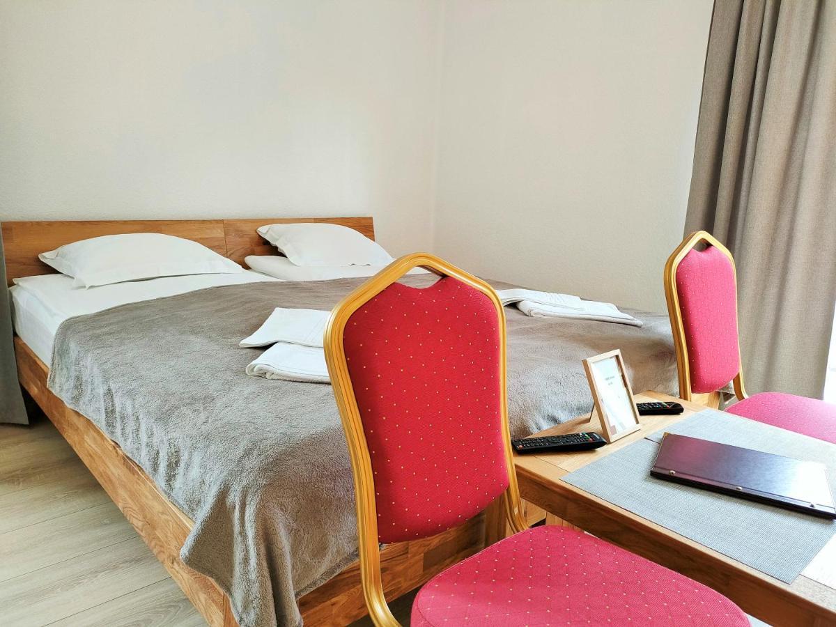 Am Berg Hotel-Restaurant Herzberg am Harz Dış mekan fotoğraf
