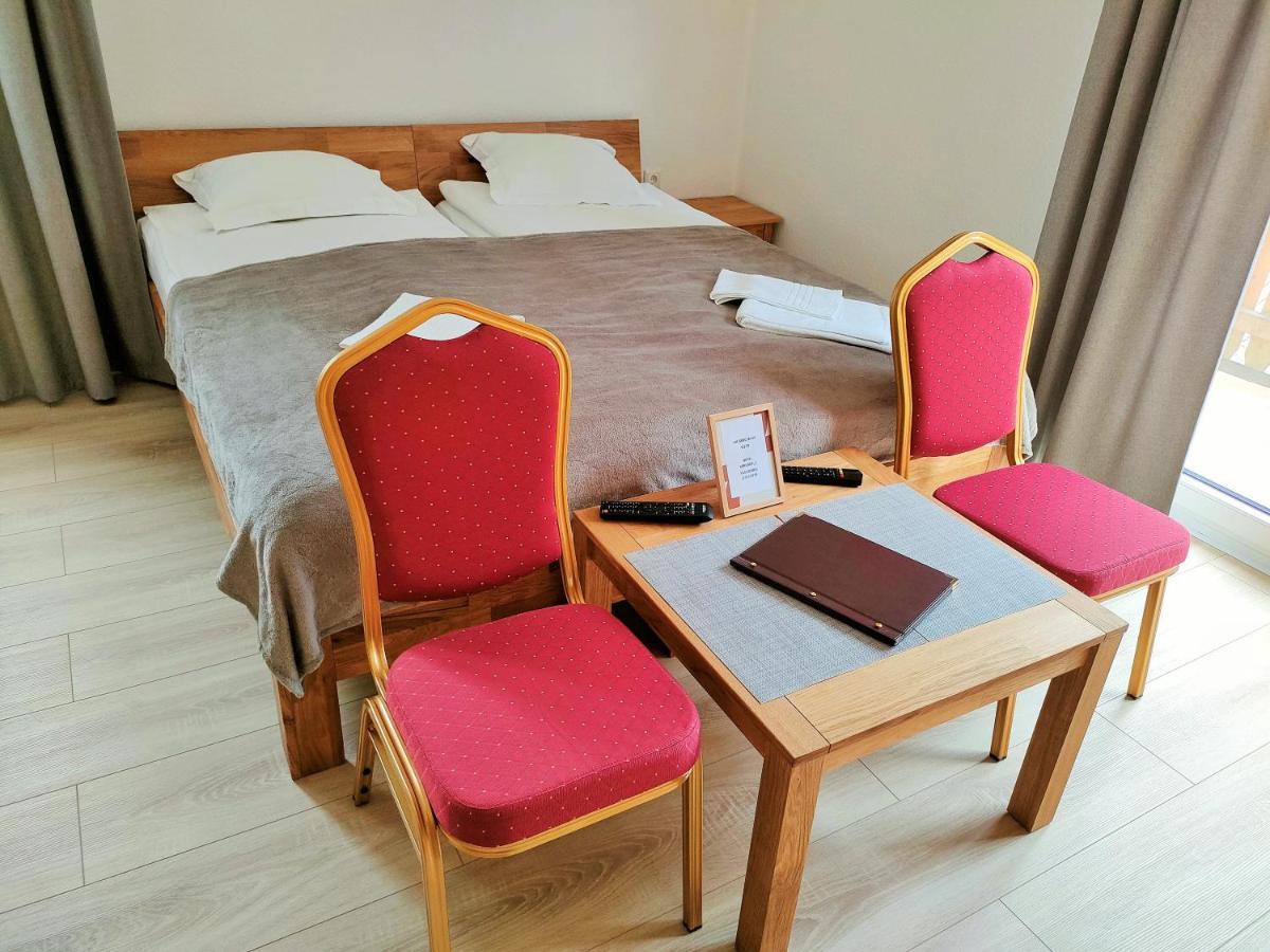 Am Berg Hotel-Restaurant Herzberg am Harz Dış mekan fotoğraf