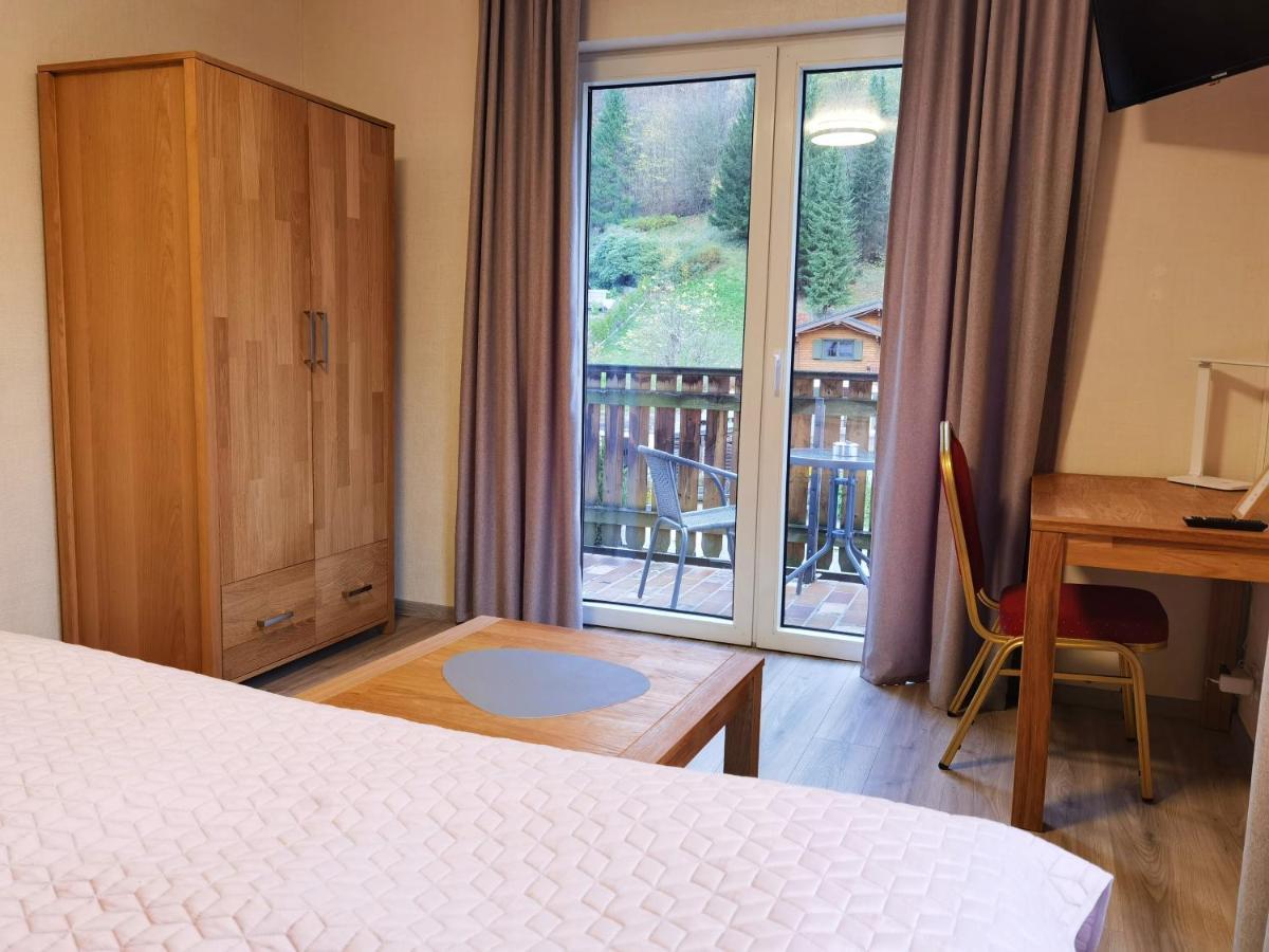 Am Berg Hotel-Restaurant Herzberg am Harz Dış mekan fotoğraf