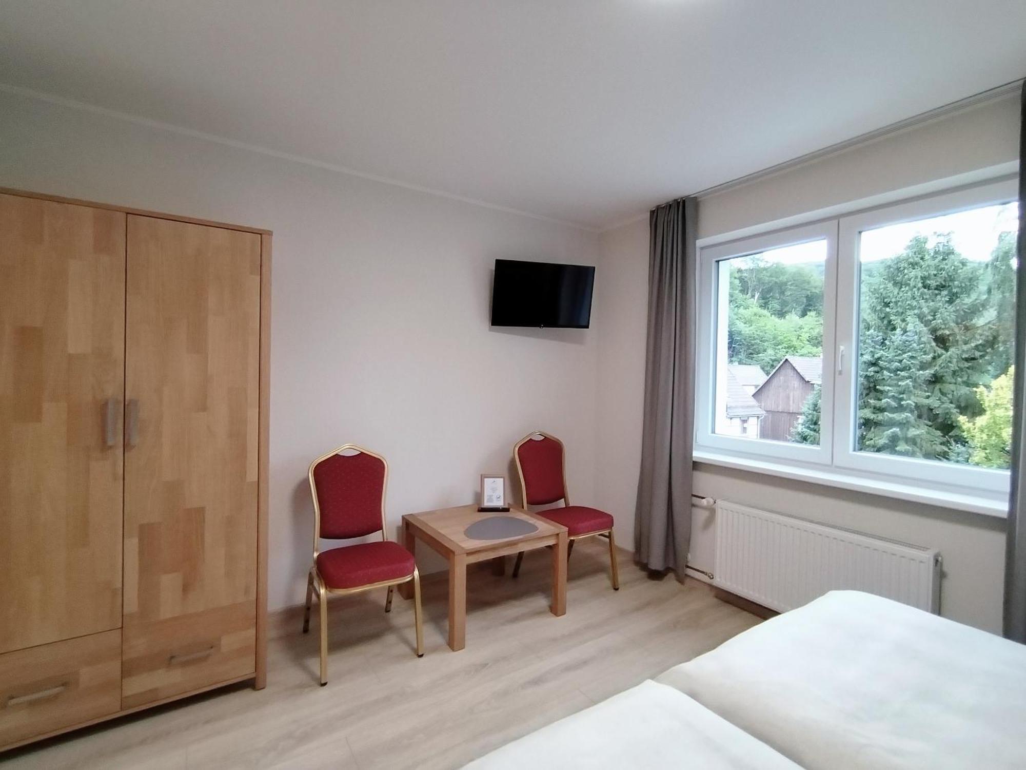 Am Berg Hotel-Restaurant Herzberg am Harz Dış mekan fotoğraf