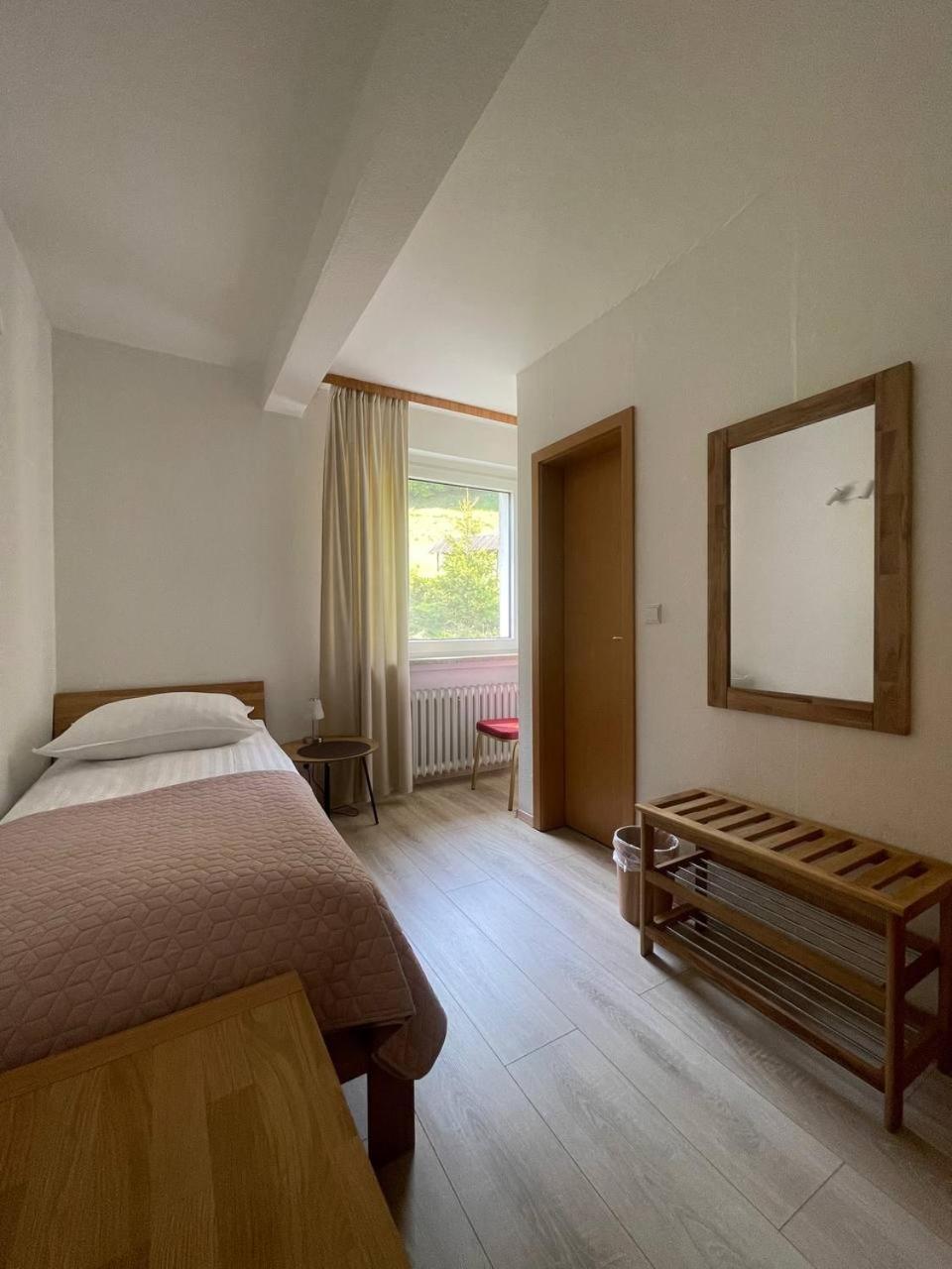 Am Berg Hotel-Restaurant Herzberg am Harz Dış mekan fotoğraf